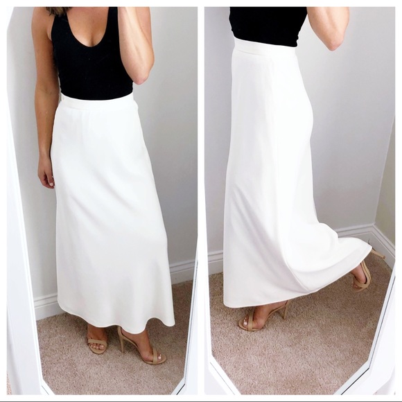 Ralph Lauren Dresses & Skirts - Ralph Lauren • Vintage Full Length Skirt